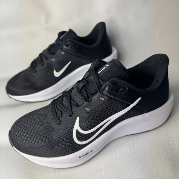 H119 - SIZE 6.5 WOMENS NIKE QUEST 6 BLACK/ WHITE FD6034 001 - Picture 3 of 10